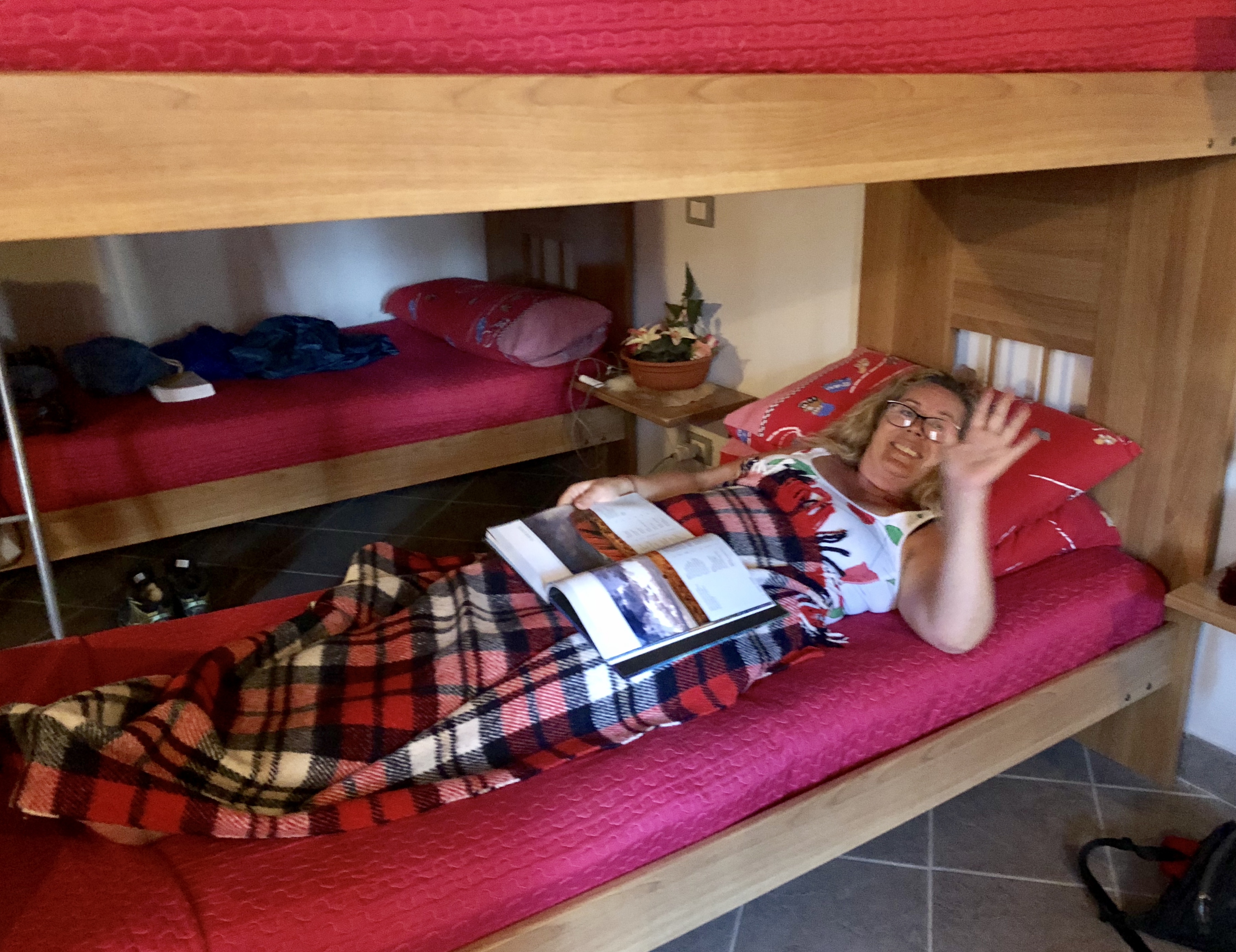 0300DE10-0447-43E6-B800-35992A3DE73B