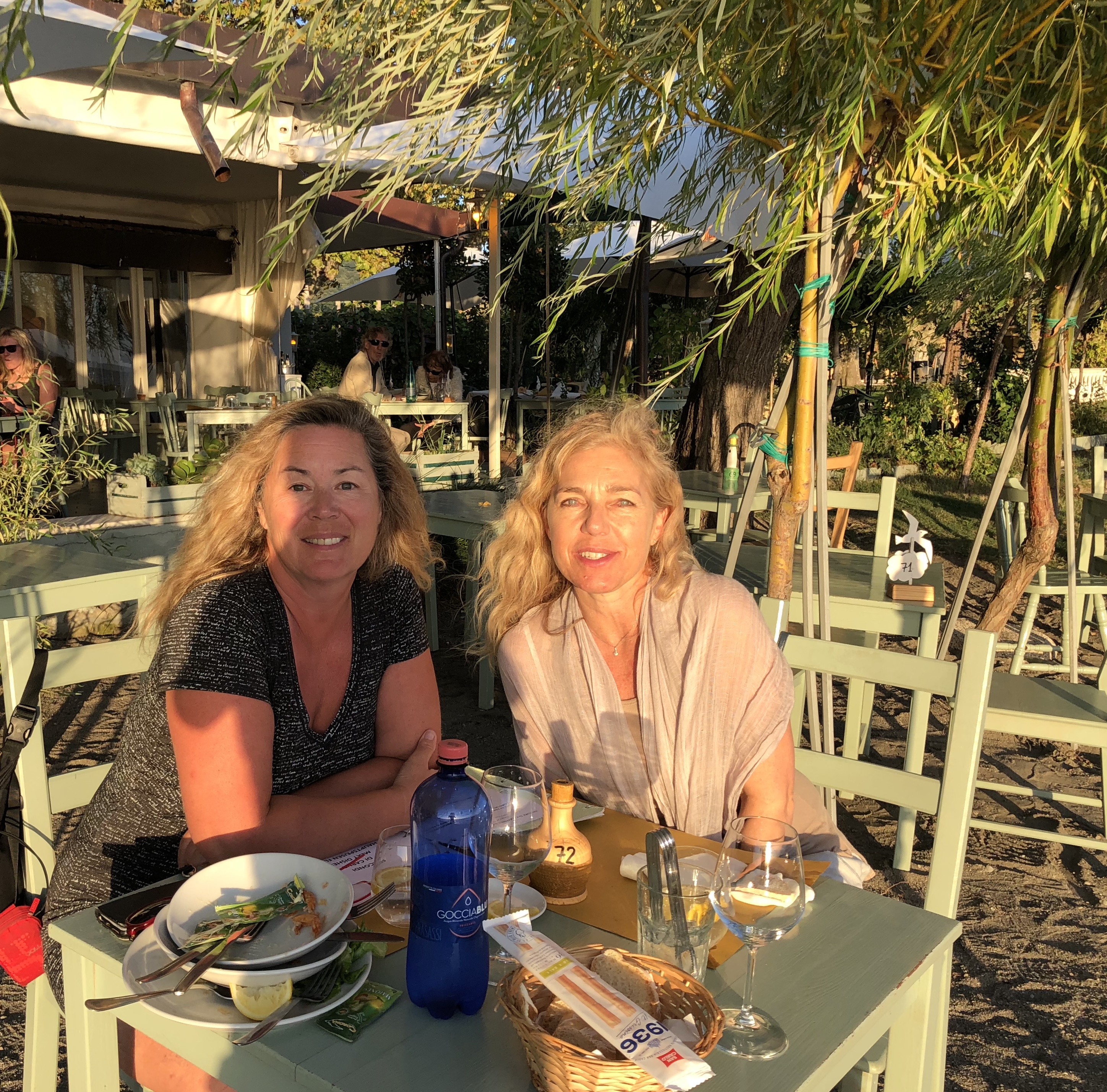 06A506BE-3759-450D-86AE-74DA5D631EB8