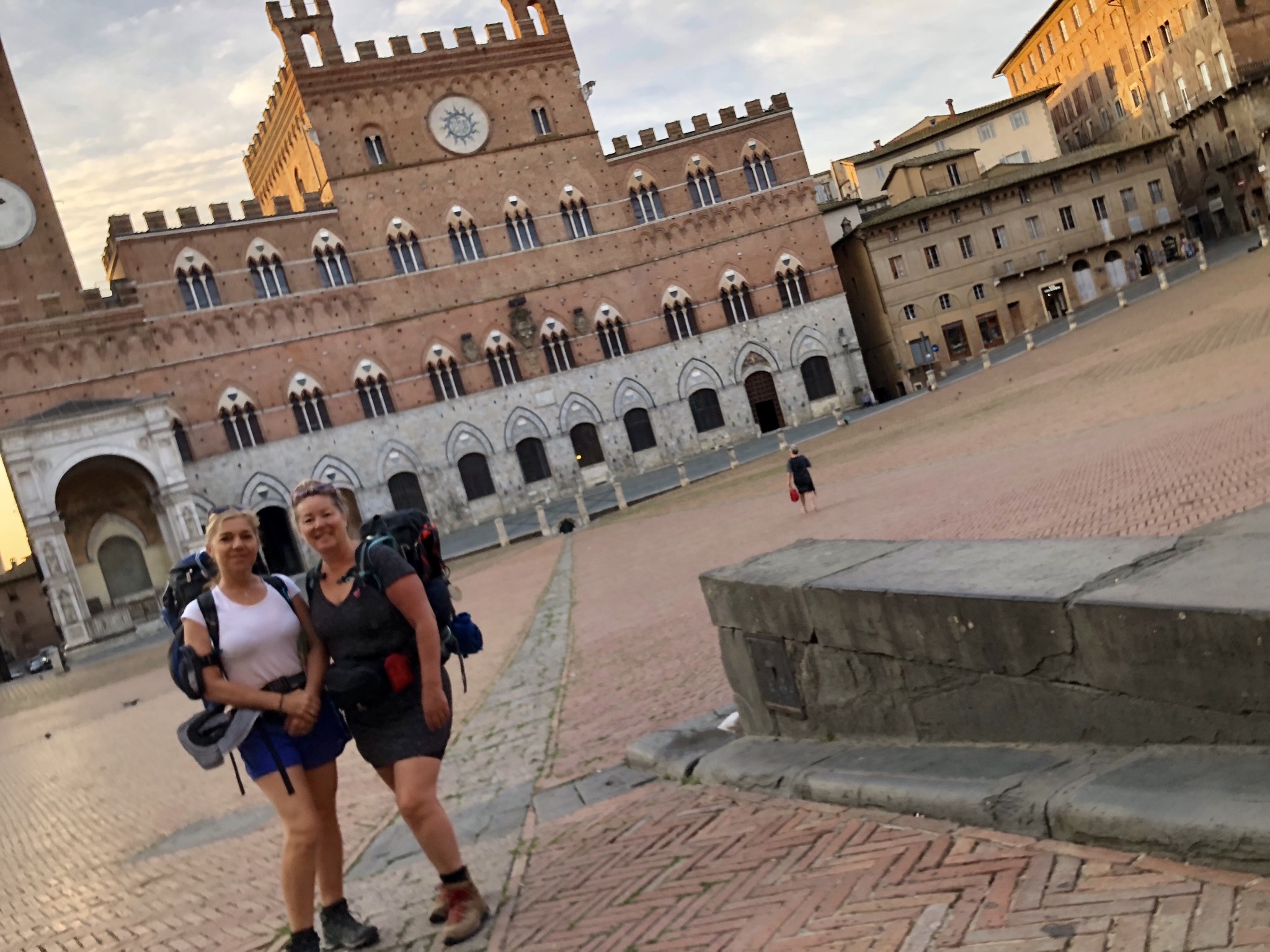 20E3A6B9-BBBC-4FD9-A9E9-0EF30048361B