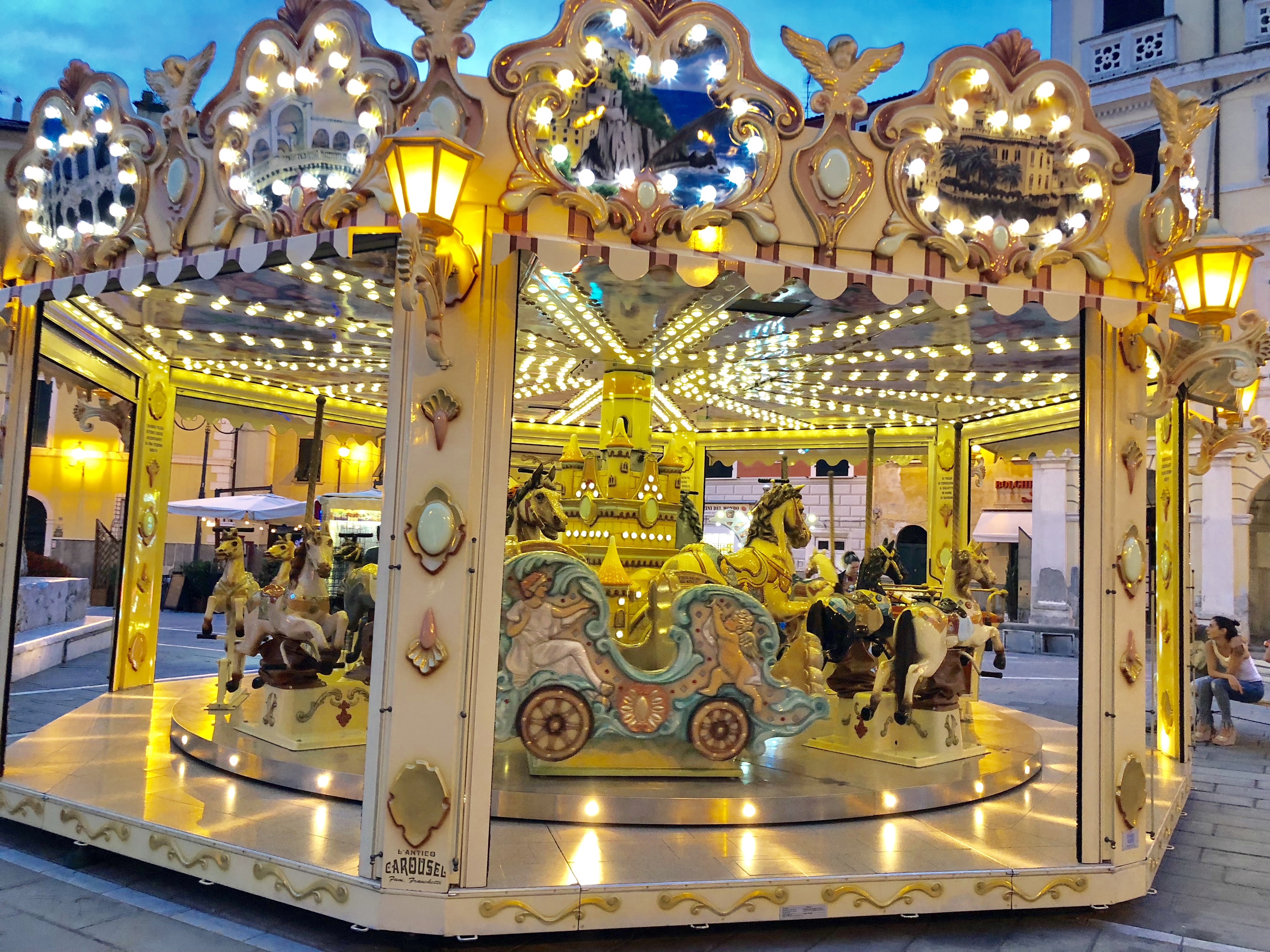 5A4D4F5B-D41D-4E90-99E3-AB0BBD27A4B3