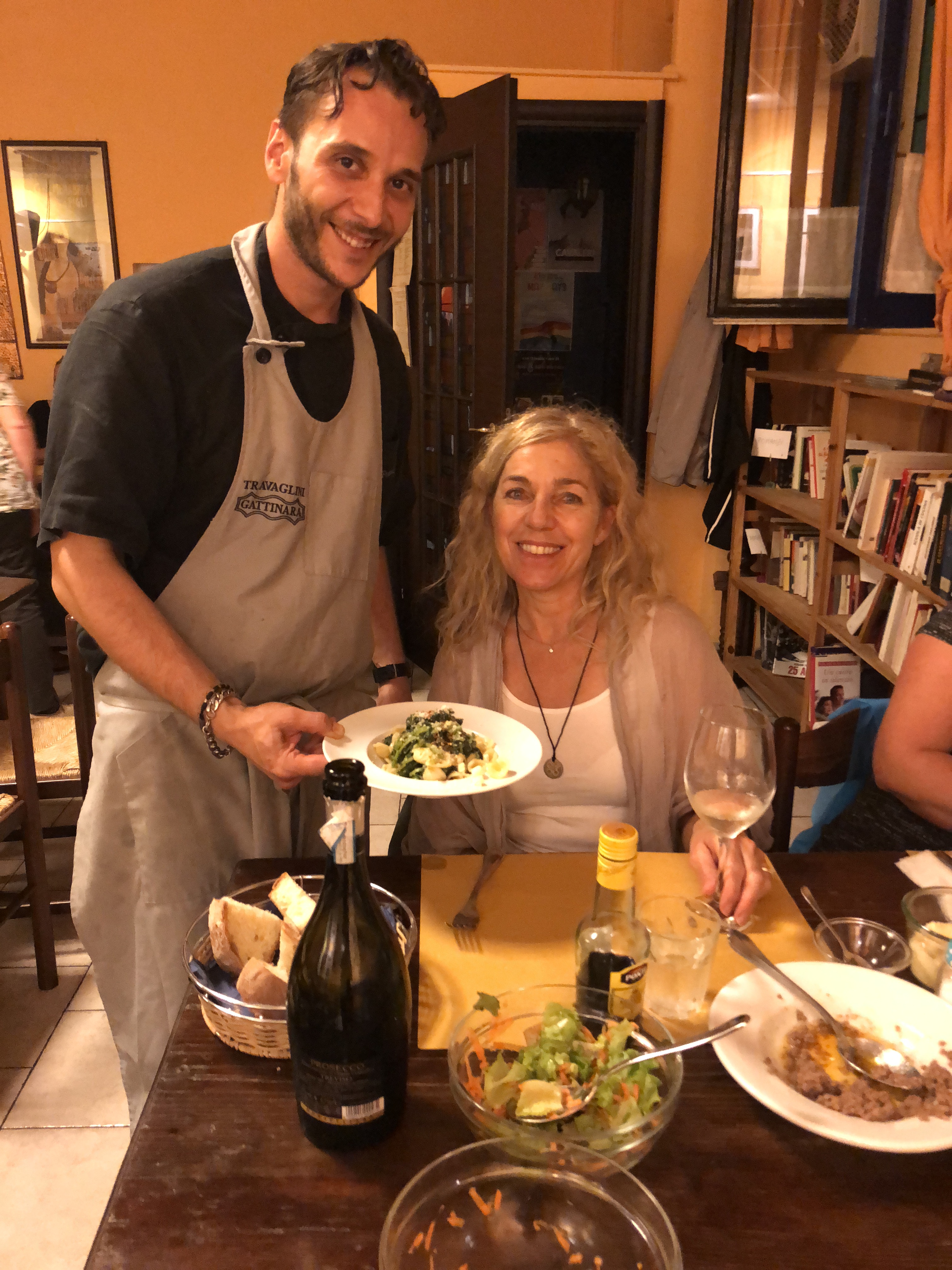 6867E35F-86A4-4DD1-8422-506C3CC89D32