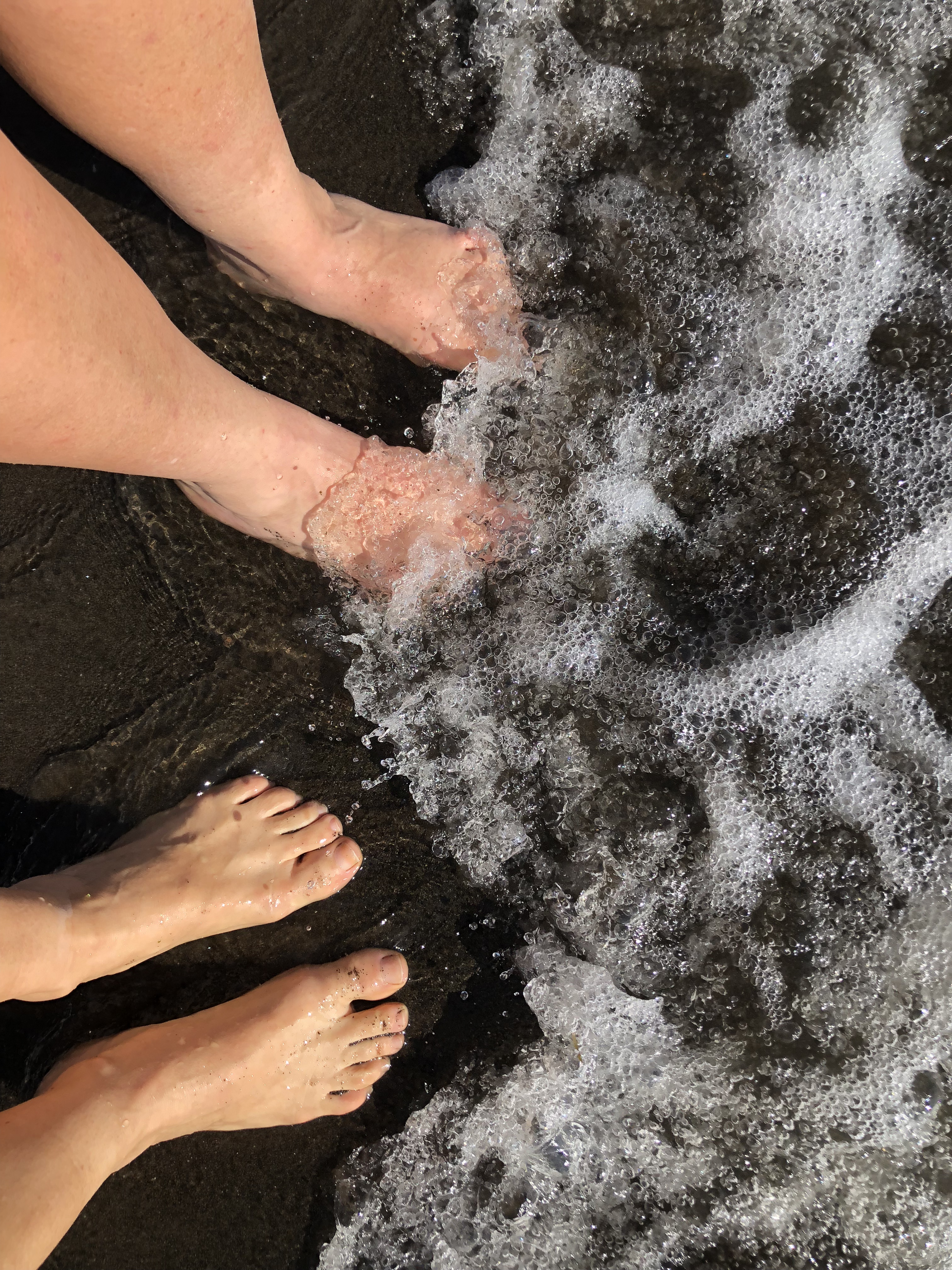 6D0641ED-4BEB-4DCC-A7FF-A5566A3FAFE3