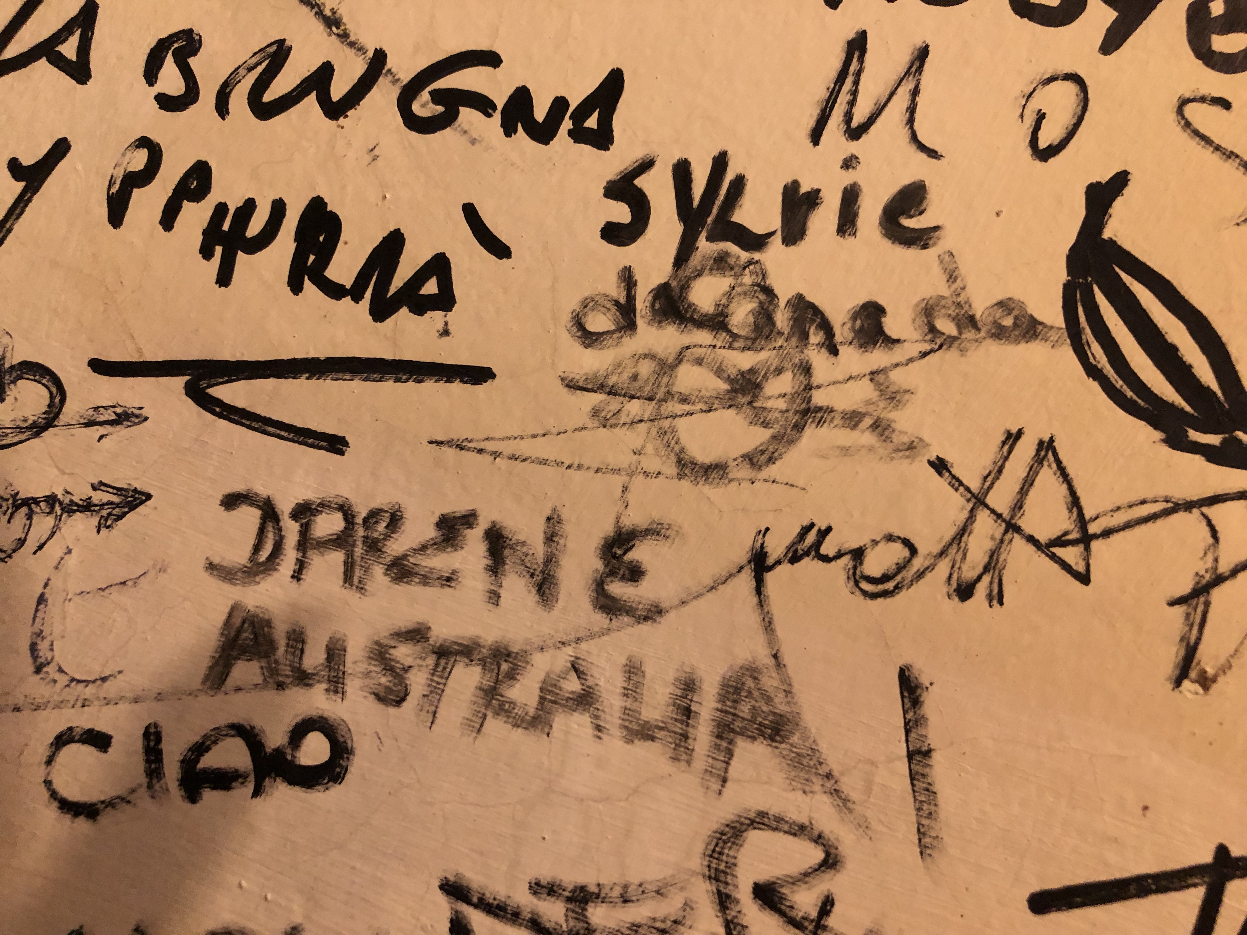 B53D9B92-7085-49DC-AC21-80C6C0907D3D