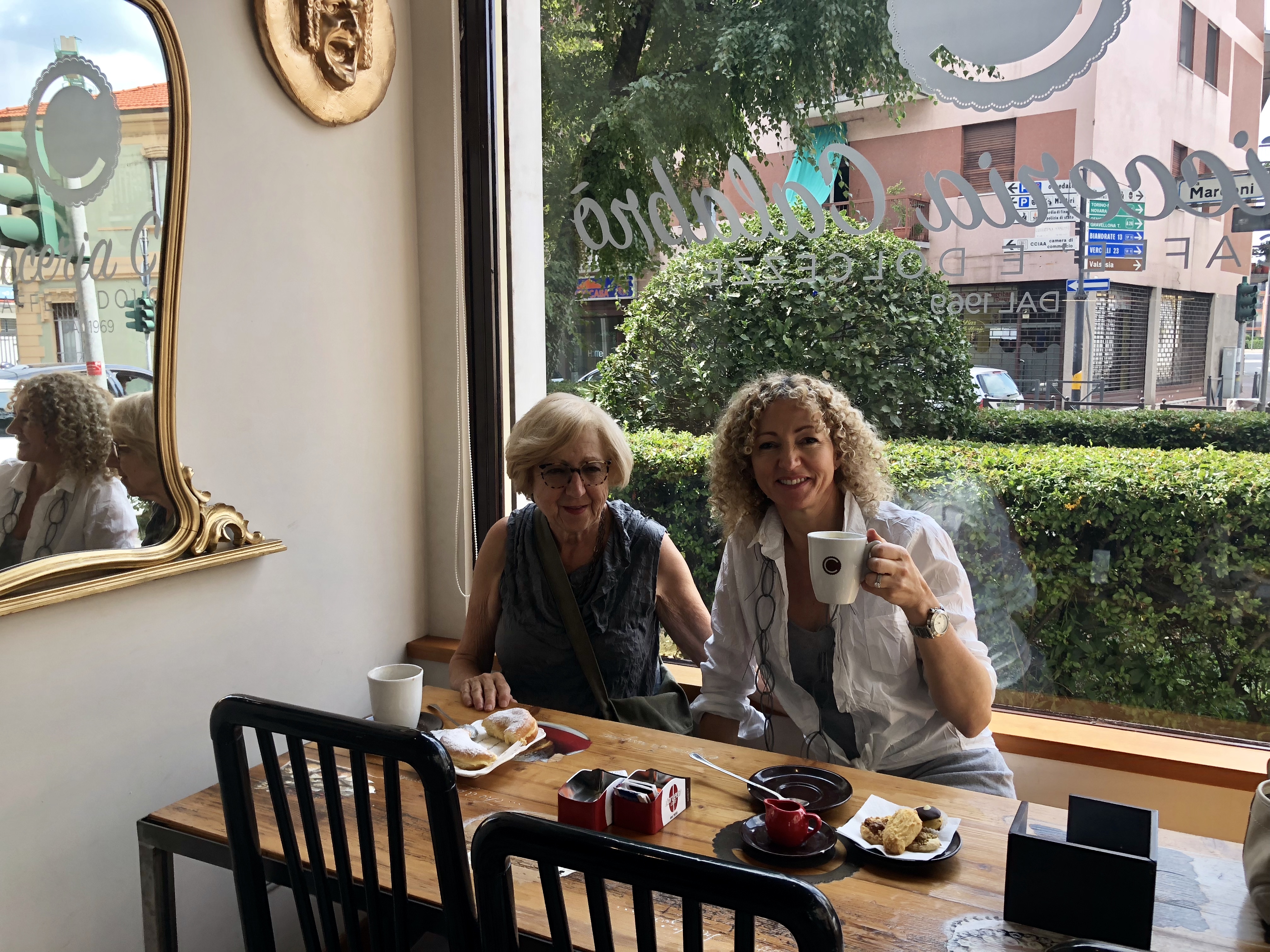 F4E51864-1717-4B67-9DE5-12C9C1B1DBD1